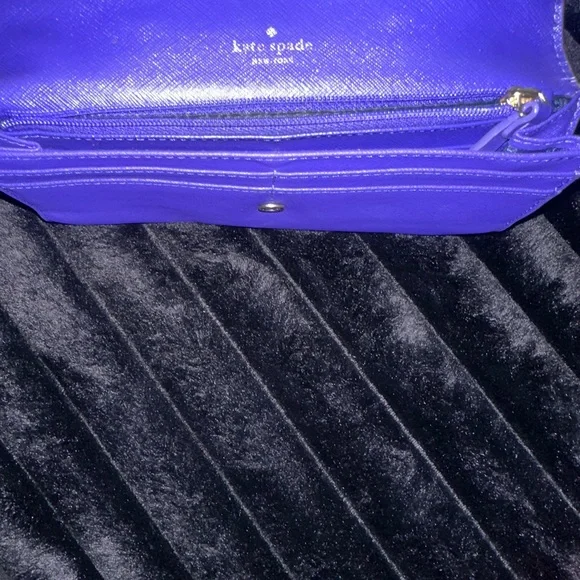 Kate Spade Blue Wallet with Eye Design - Picture 3 of 3